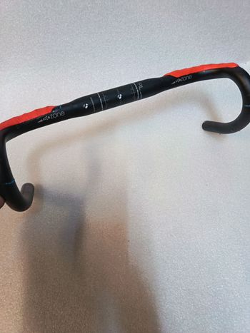 Used Bontrager Race Lite Isozone Handlebar 2025 bike — image 1 of 8