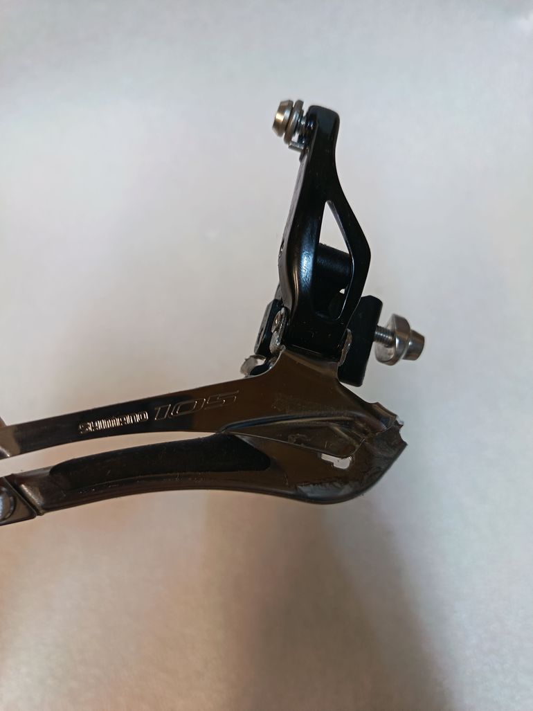 Used Shimano 105 R7000 2025 bike — image 1 of 3