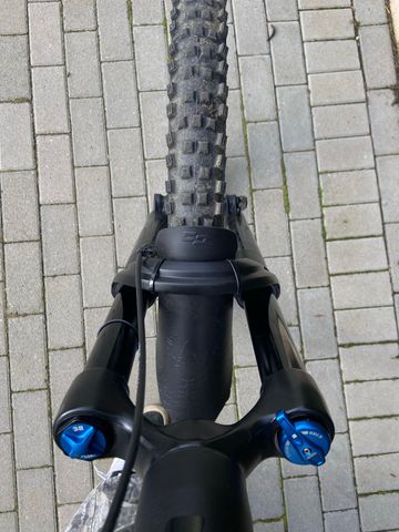 Gebrauchtes 2024 38 Performance 170mm 29" bike — Bild 3 von 3