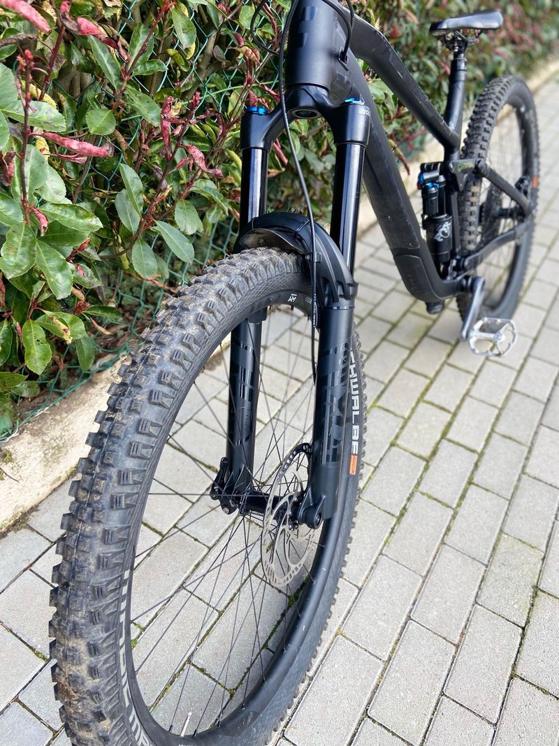 Used 2024 38 Performance 170mm 29" Fork