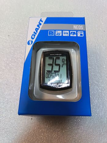 Giant, Neos GPS