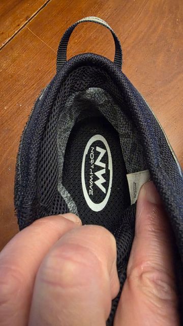 Used 2014 Celsius GTX GoreTex bike — image 9 of 11
