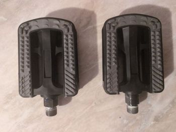 Used 2025 Pedals bike — image 3 of 5