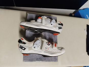 Used 2024 scarpe bike — image 1 of 6