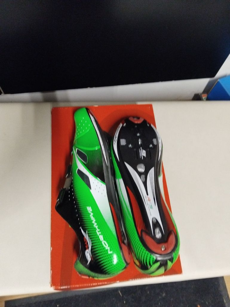 Used 2024 scarpe bike — image 3 of 4