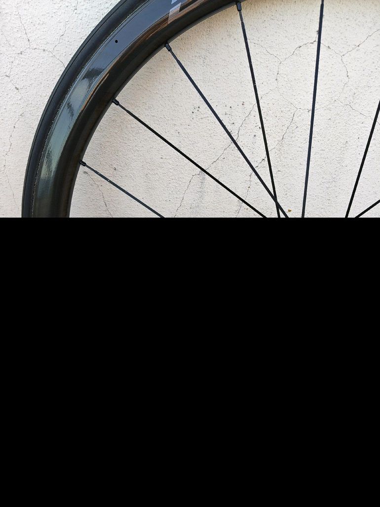 Shimano Dura-Ace Carbon Wheelset 2024 bike d'occasion — image 9 sur 13