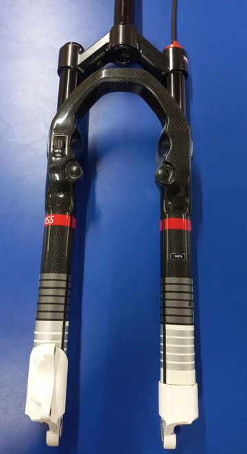 Used Dt Swiss XRC100 bike — image 2 of 9