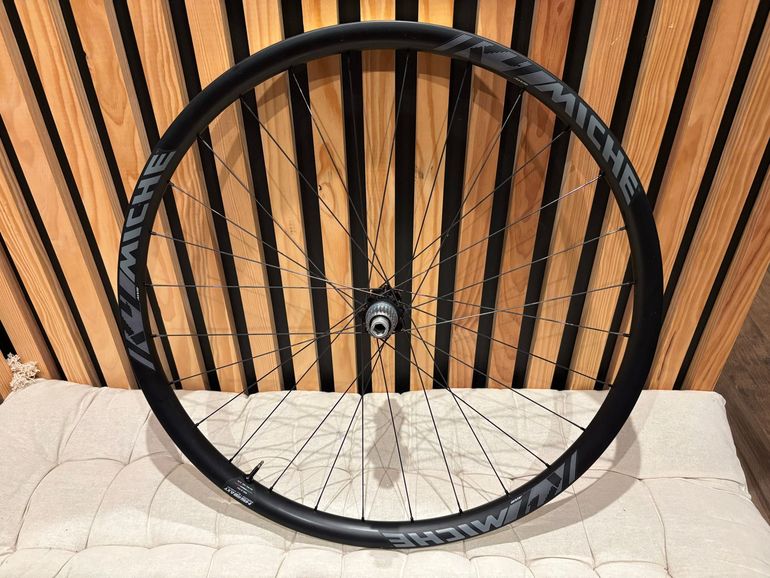 Used 2025 K4 Wheelset bike — image 3 of 3