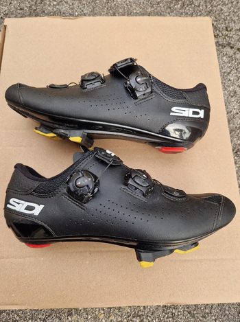 Used Sidi Genius 10 Road Cycling Shoes bike — image 2 of 6