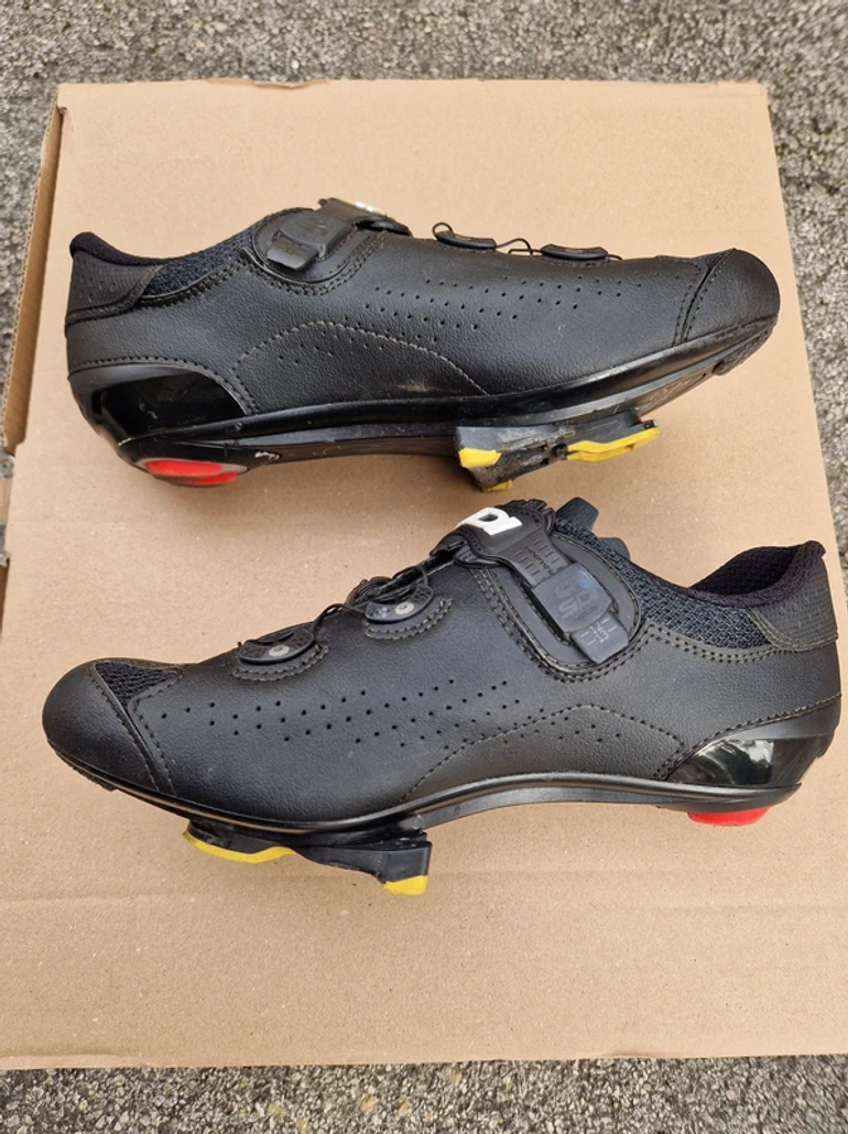 Used Sidi Genius 10 Road Cycling Shoes bike — image 3 of 6