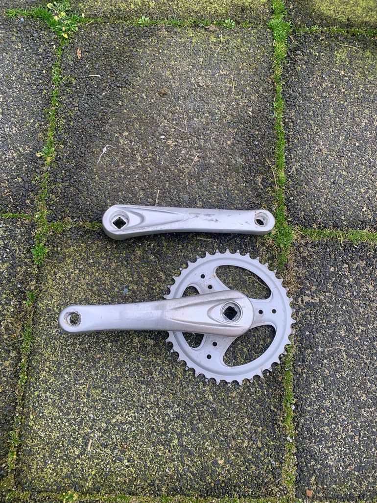 Used pro wheel crack bike — image 2 of 3