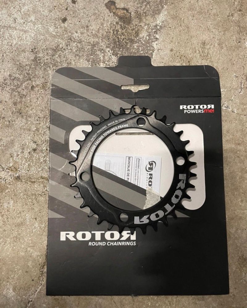 2025 34t 110BCD Asymmetric Chainring Drivetrain & Pedals de segunda mano