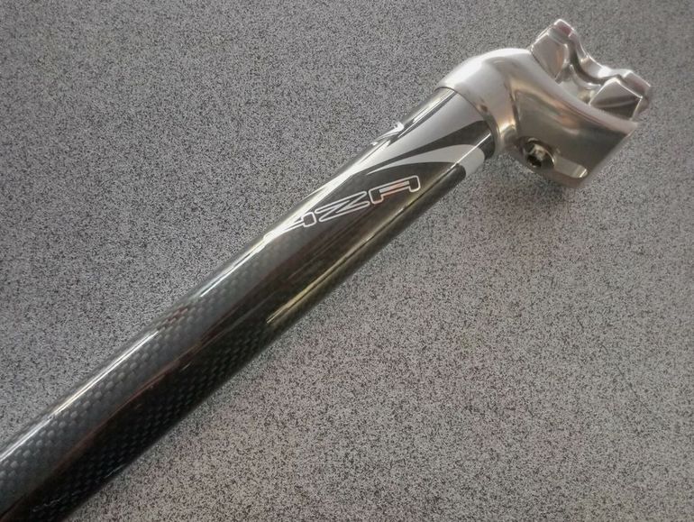Used 4za Carbon Of25 29.4 seatpost bike — image 3 of 3