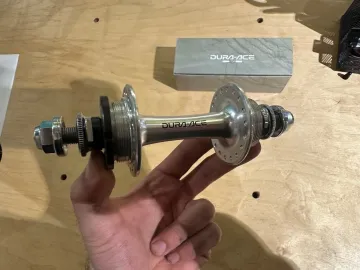 Tweedehands Shimano Dura-Ace HB-7100 Track Rear Hub bike — afbeelding 2 van 3