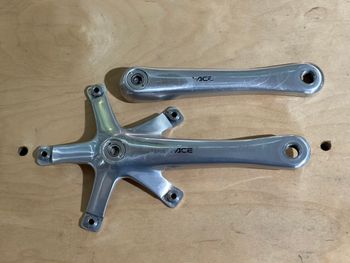 Used Shimano Dura-Ace FC-7710 2013 bike