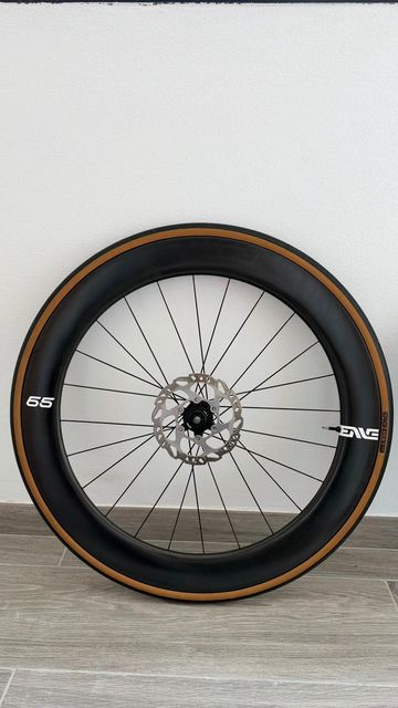 Used Enve Foundation 65 Carbon Clincher Disc Wheelset bike — image 4 of 18