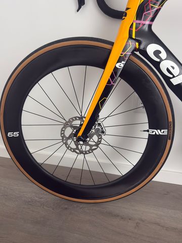Brugt Enve Foundation 65 Carbon Clincher Disc Wheelset Wheels