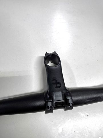 Brugt Orbea Aluminio Handlebar 2025 bike — billede 2 af 7