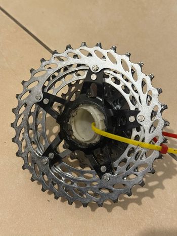 Used Sram PG 1130 Cassette bike — image 2 of 3