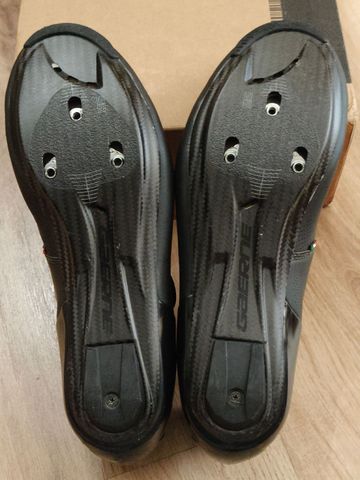 Used 2024 Sapatos de estrada Gaerne G.STL Carbon bike — image 9 of 9