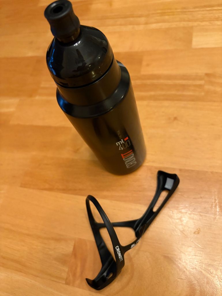 Used Elite Elite Kit Crono TT Cage & Bottle 400ml - black 2025 bike — image 1 of 2