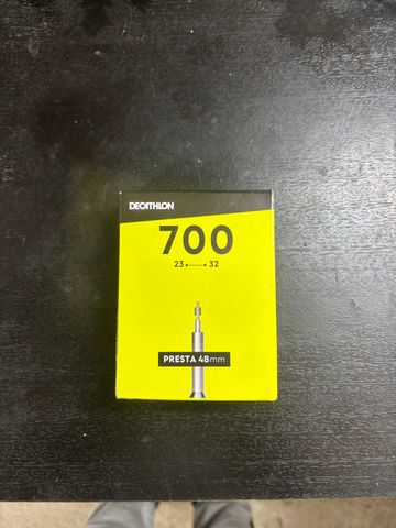 Used Decathlon Chambre à air Tyres & Tubes