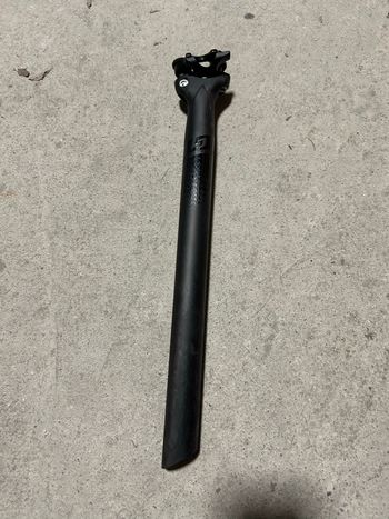 2022, Carbon 31.6 Seatpost