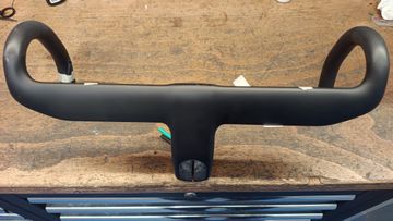 Brugt Cube Litening Aero Carbon C:68 Integrated Handlebar 2024 bike — billede 2 af 3
