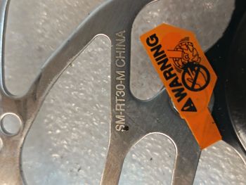 Used Shimano RT30 180 mm 2025 bike — image 3 of 4