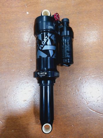 Gebrauchtes Fox float x performance 2 position 230x62.5 2023 bike — Bild 4 von 5