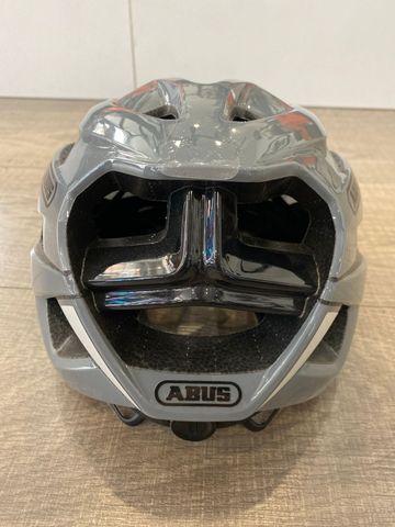 Used 2025 Stormchaser bike — image 3 of 4