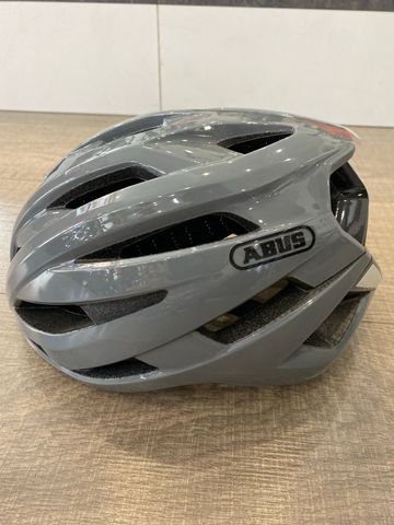 Used 2025 Stormchaser bike — image 2 of 4