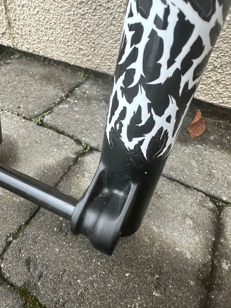 Tweedehands Fox 36 Performance 27, 5 2024 bike — afbeelding 9 van 16