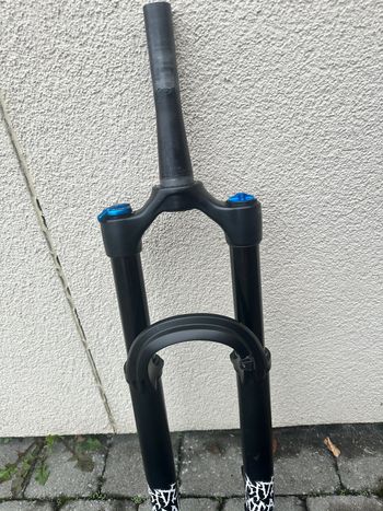 Tweedehands Fox 36 Performance 27, 5 2024 bike — afbeelding 3 van 16