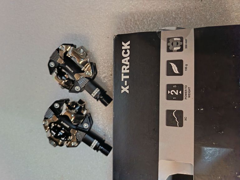 Used Look xc track aluminium Pedals 2025 bike — image 1 of 3