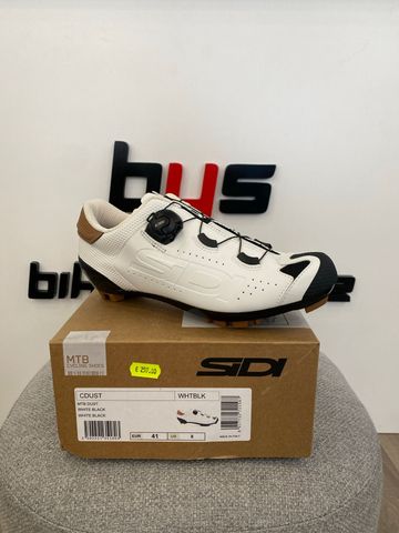 Brugt 2025 Dust Cycling Shoes