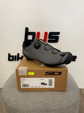 Gebrauchtes 2025 Dust Cycling Shoes