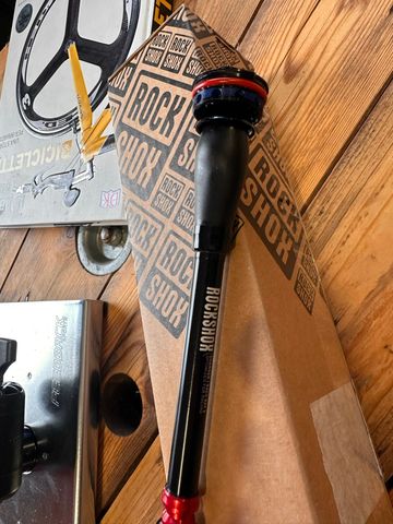 Used 2025 Race Day 2 Cartridge bike — image 2 of 2
