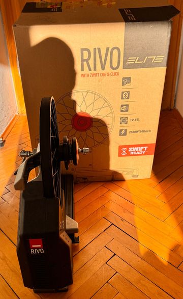 Käytetty 2025 Rivo Trainer with Zwift Cog and Click bike — kuva 2 / 4