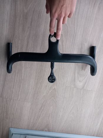 Used 2025 Carbon Handlebar bike — image 2 of 4