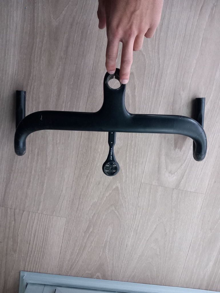 Used 2025 Carbon Handlebar bike — image 2 of 4