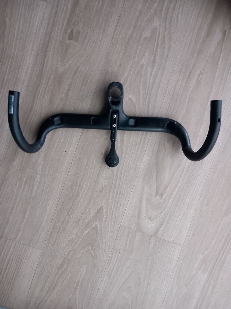 Used 2025 Carbon Handlebar bike — image 4 of 4