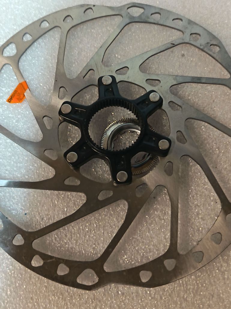 Used Shimano RT64 203 mm 2025 bike — image 3 of 3