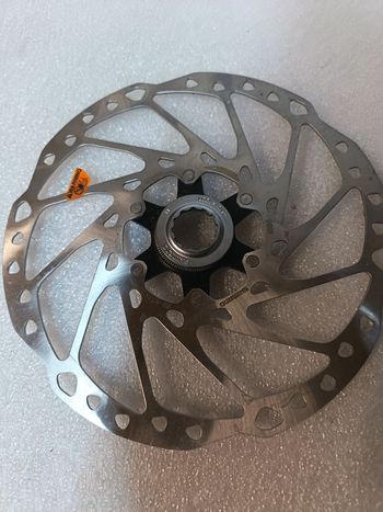 Used Shimano RT64 203 mm 2025 bike — image 1 of 3