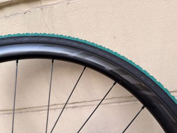Used 2025 R3 A bike — image 8 of 8