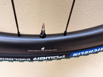 Used 2025 R3 A bike — image 6 of 8