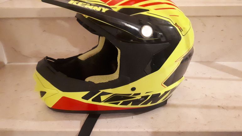 Used Kenny Casco Helmet bike — image 3 of 5