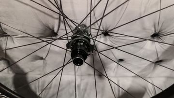Used Dt Swiss PRC 1400 700x28 bike — image 3 of 4