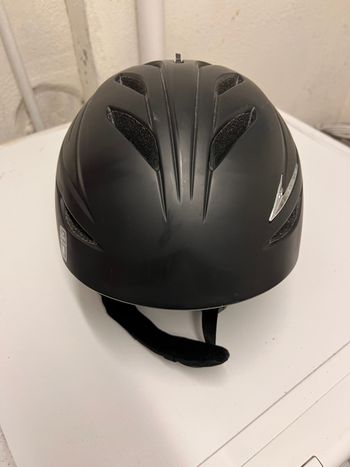 Used Giro 10 Ski Helmet 2014 bike — image 1 of 4