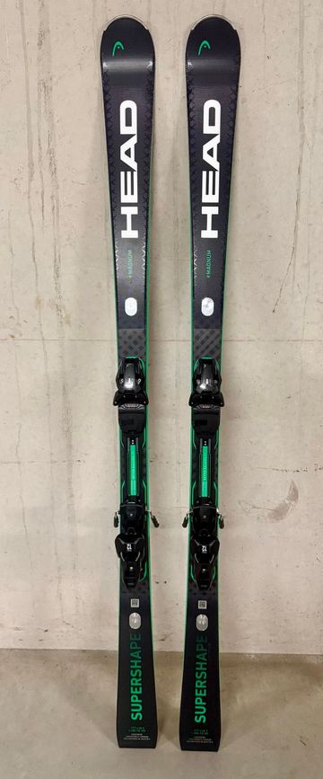 Tweedehands 2026 Supershape e-Magnum Skis bike — afbeelding 1 van 3
